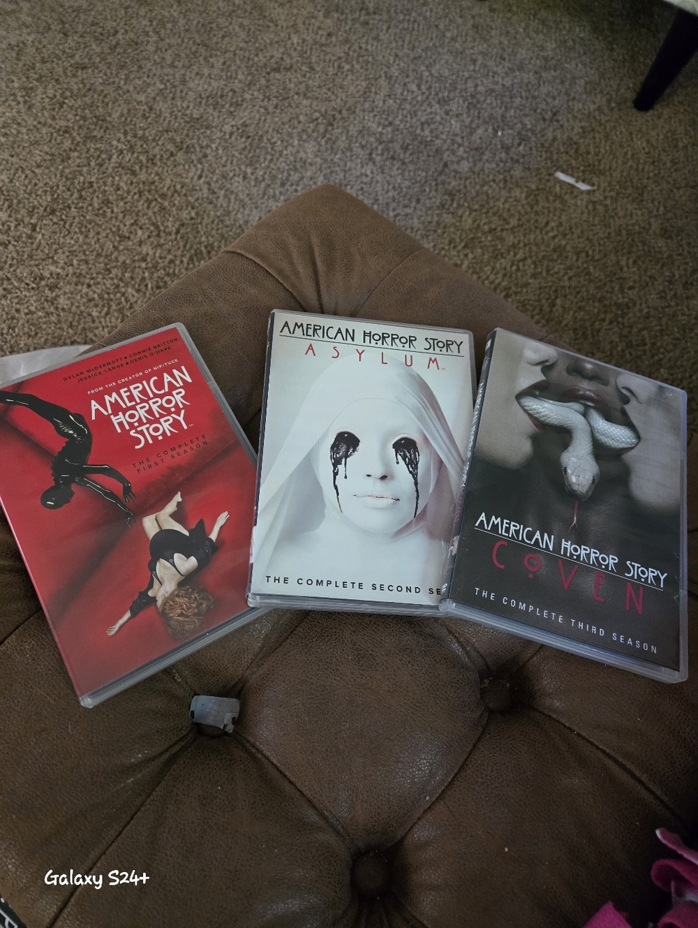American Horror Story Seasons 1 , 2 ,3. Complete Series